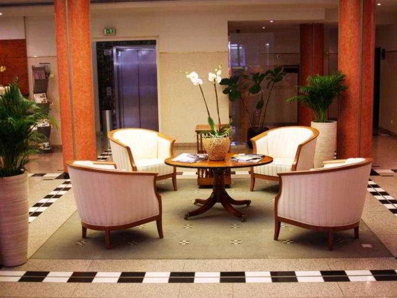 998AC9DE0ABFD32A728195BFD678F3BA