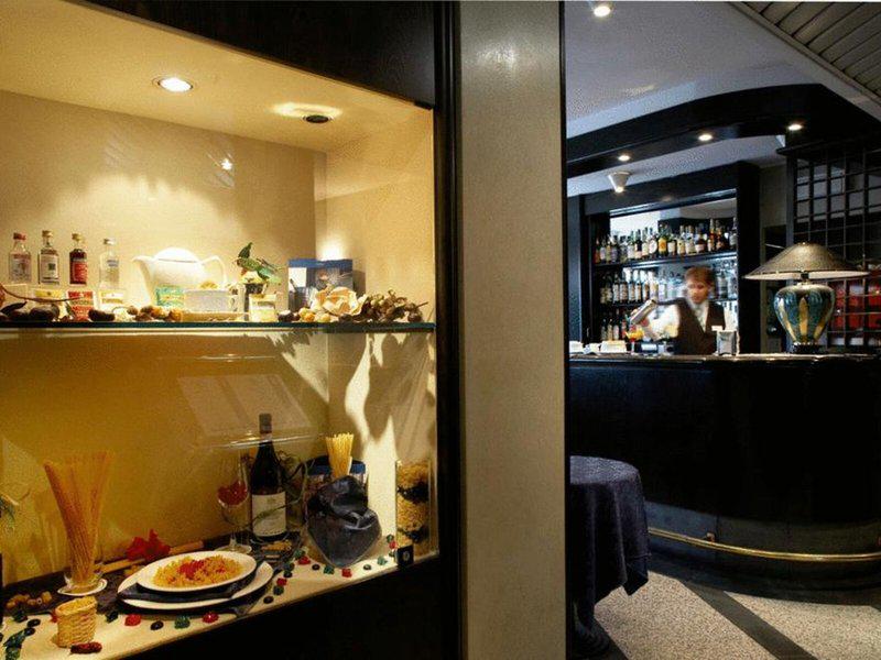 1EA41402145FBDB37F8B4CFCB5572163