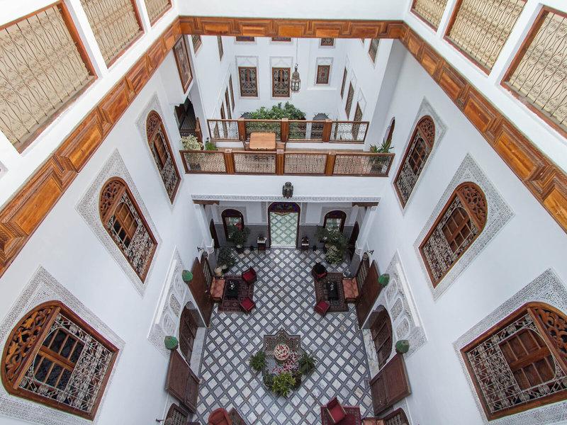 4240F5797EE3B0A37B5514436A460A12