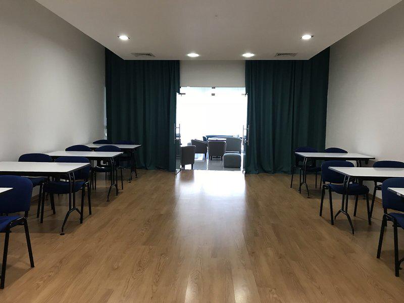 68AE870009E5034EF09E063BFAF4C075