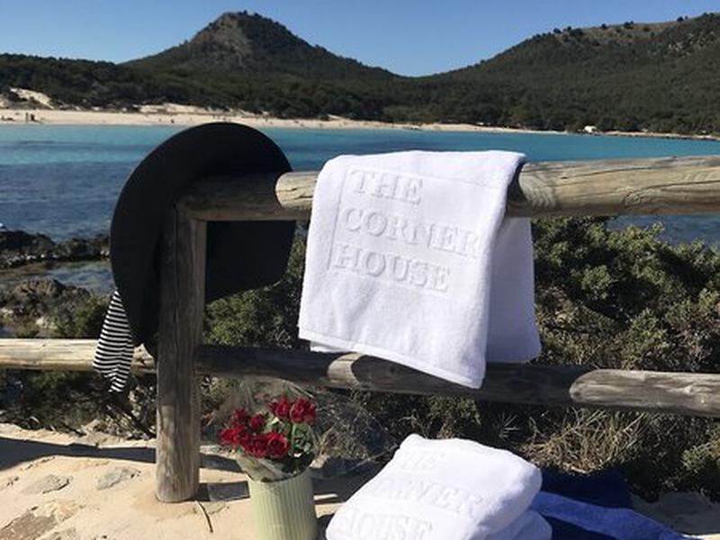 50A77DCE6FCE964C1A5F08ED87506493