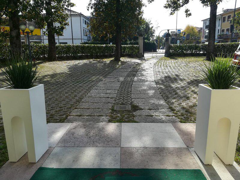 A247F883F481232AA22F765F849A07A5