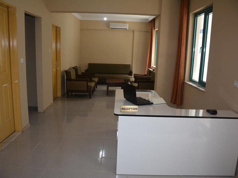 B54AB3398EB5DD7C3EBAECEEE1FBA3C6