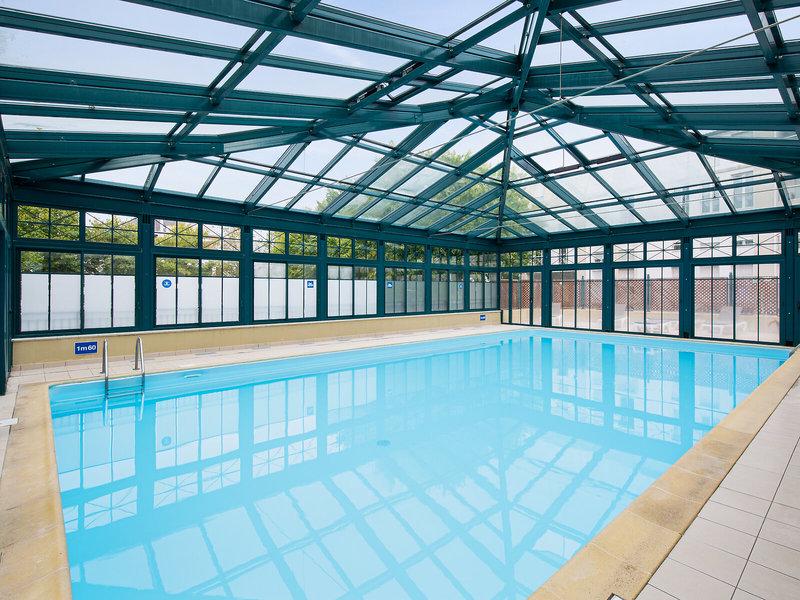 FE0575CE38F41AF9E9E13D71CCF0C6ED