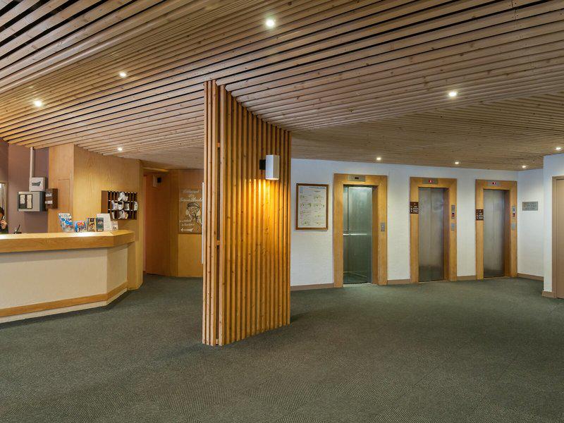 8098A5E00609E26927C6C499BFD88F63