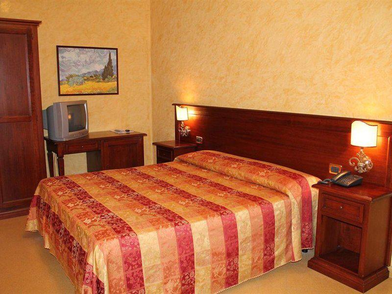 9EFA5C65A050C6B536278DD59836F4D7