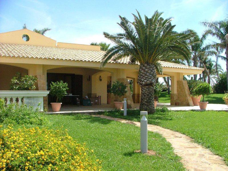 DE0BDA4A70C0697F2EF6056BC7F66E36