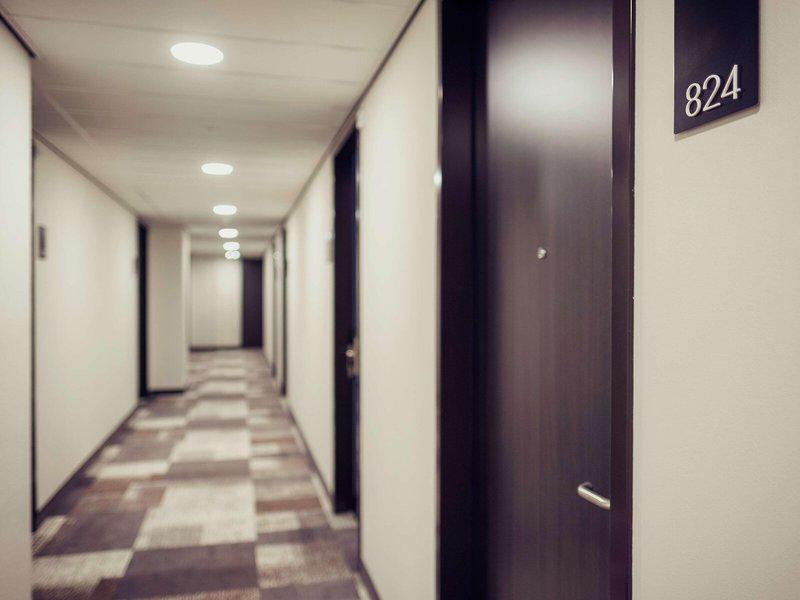 879EF0374A04284AC6BA70BA48AA2F47