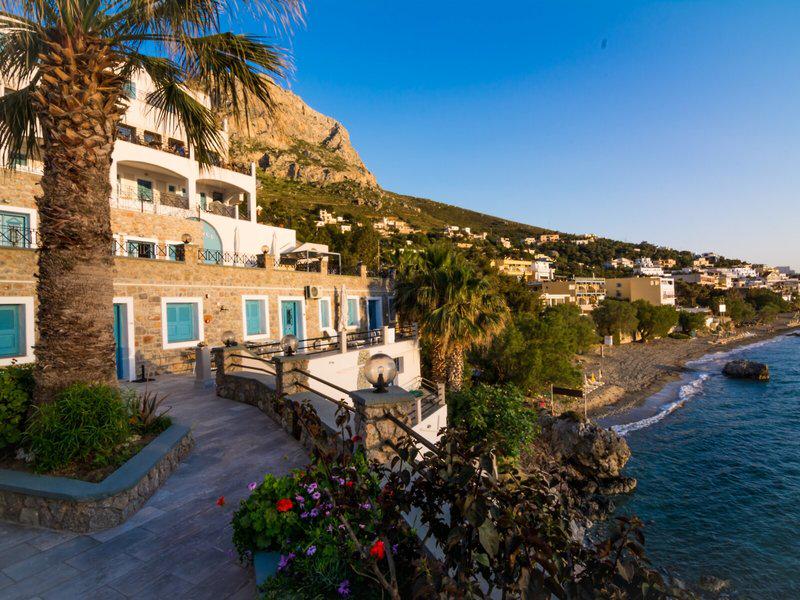 2452061A100B6CE10A62692D6D2BA36D