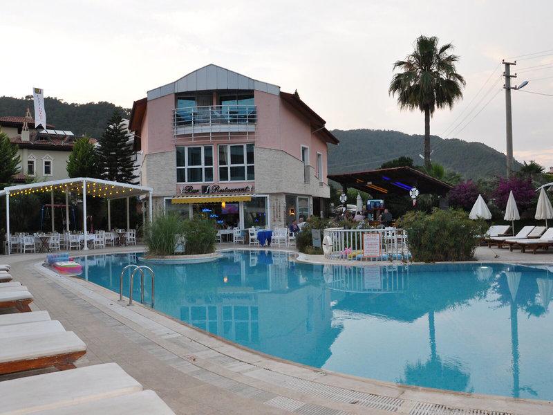 21642495EA1B7A54EE153A4C143C9971