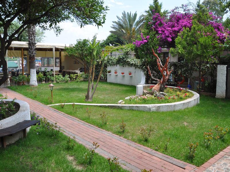 45A3F57AEBFD505855D5D87AB5EDA057