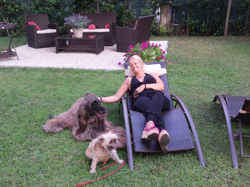 4DB20503976ED4BFD4994CE84C7A194C