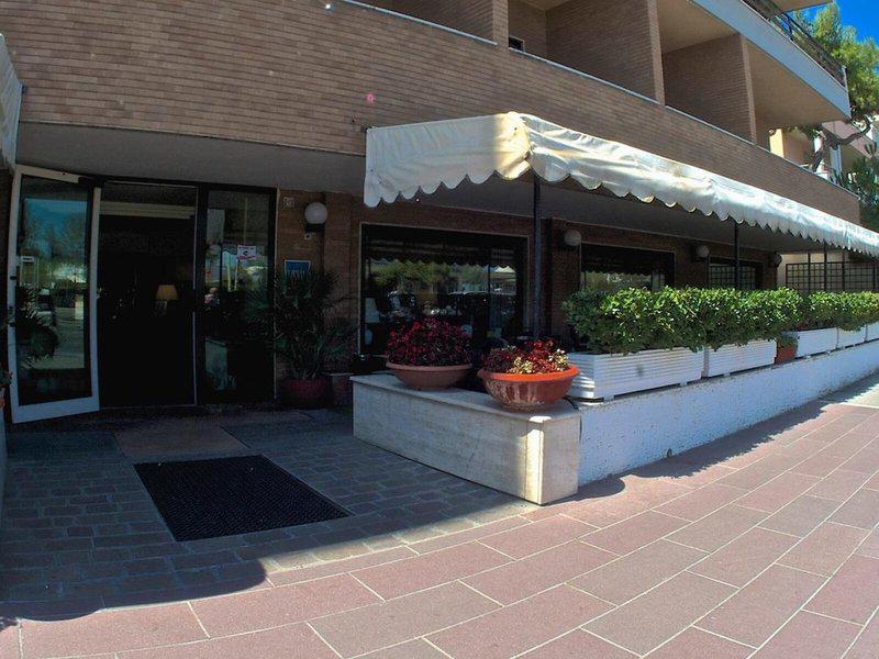 41CBA28AE7DC8D4874183BC4FE62B05C