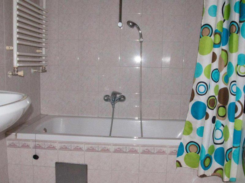 E12C29049C846B5B9F699FE04D6AD342