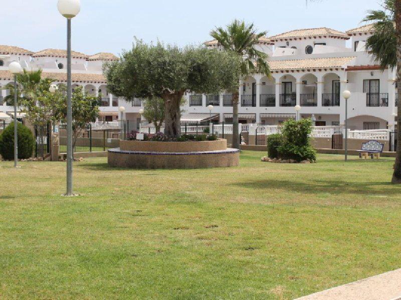 8B3C0790B56E148F7164321C79456C72