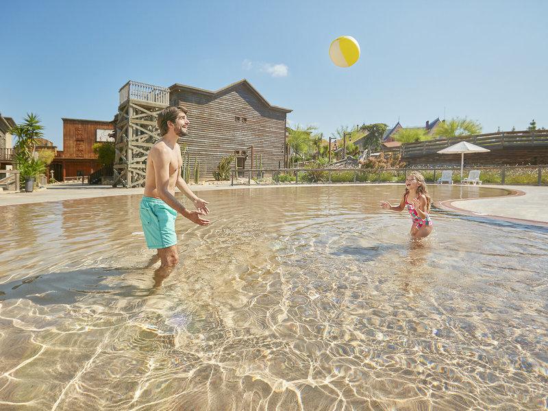 D40652A4CEF30F60635186E49A1EAF1B