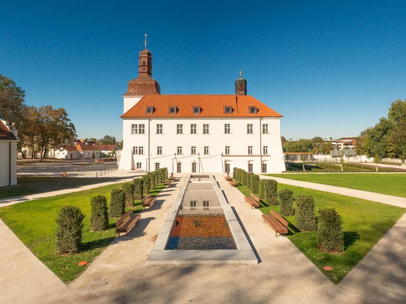 0C65DE5821D0E9D9EB7D29AB6F27B431