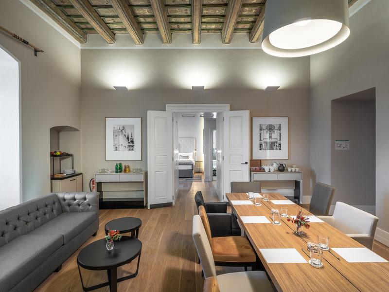 6FAF5B6CF8E9EF7EF7257A88F72A0538