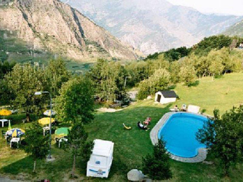 2C450C7EFE48CC2880A37F9C50652735