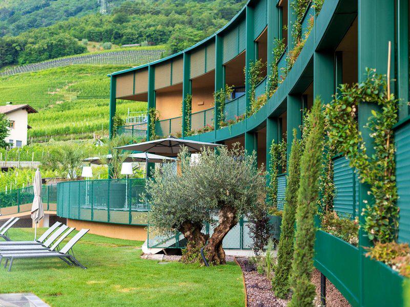 FB35875853A34C4B74E38863BE90259F