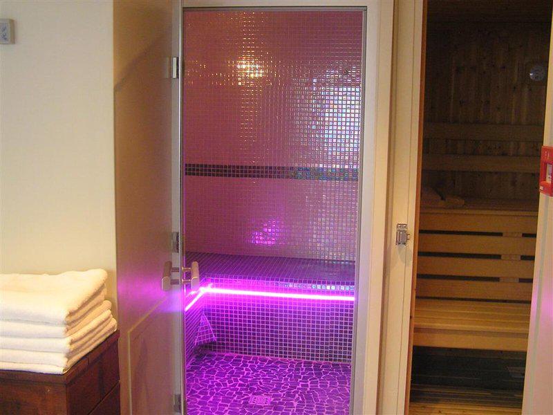 09A24354B0812340E318789FAFBB5701