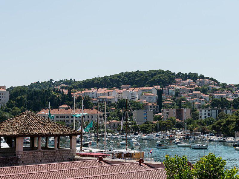 146AE79EA1C4687F7C6992EA2517B38A