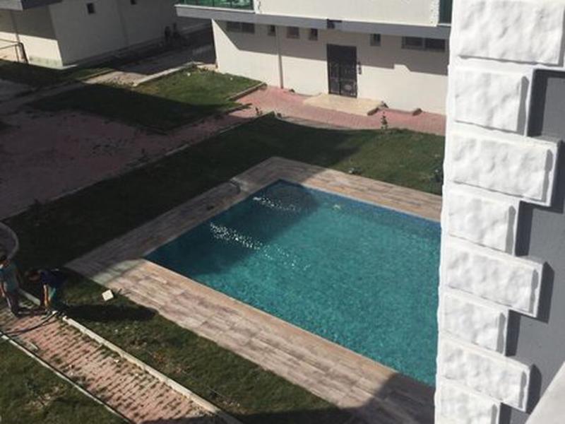 C14F4134B609F1E08C3C71B33F952EFB