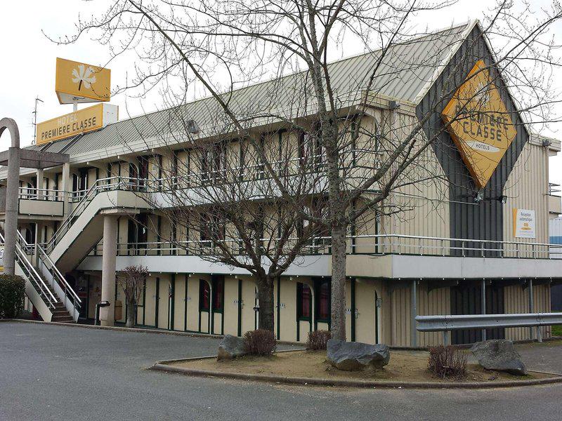 AD7989E7C74F846688FD124153E46375