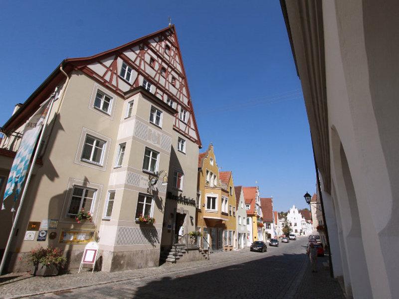 FA8954D4E4EBE8BC5C159A1818772605