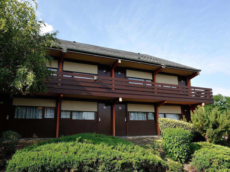 142D11DE1A5C30AFC4EEE2556CD5E28D