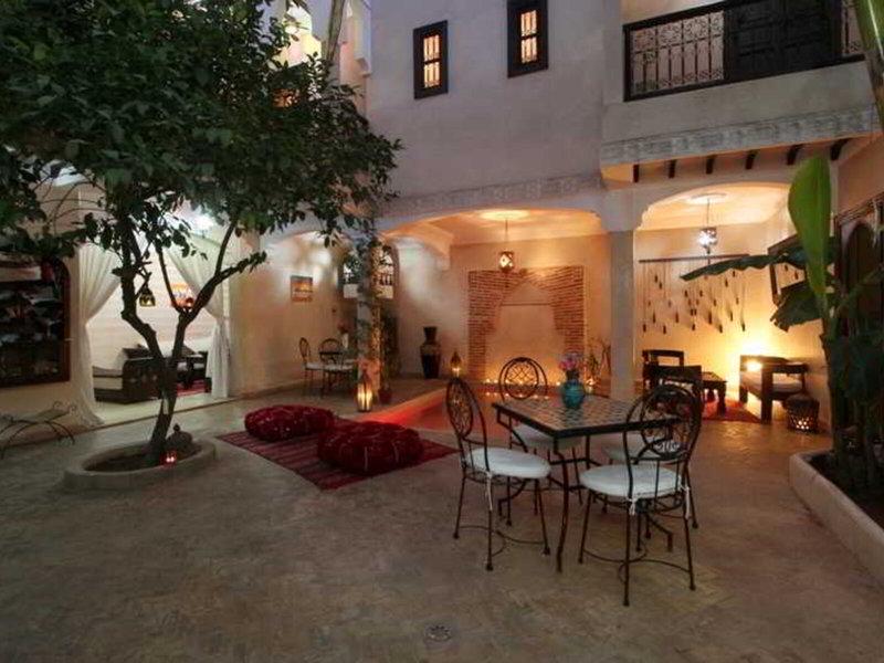 EBCA49498B9AF3857C30C2858D6396BB