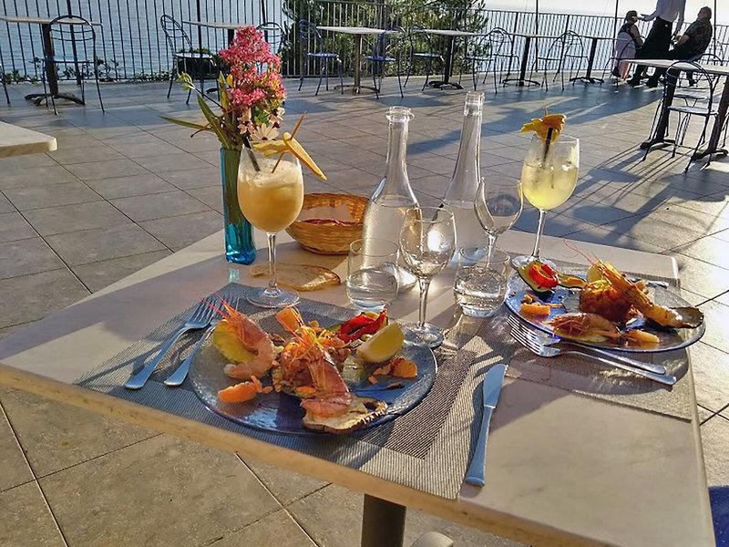 5FF44A41E4C941DDDA35DB8247FE5FB3