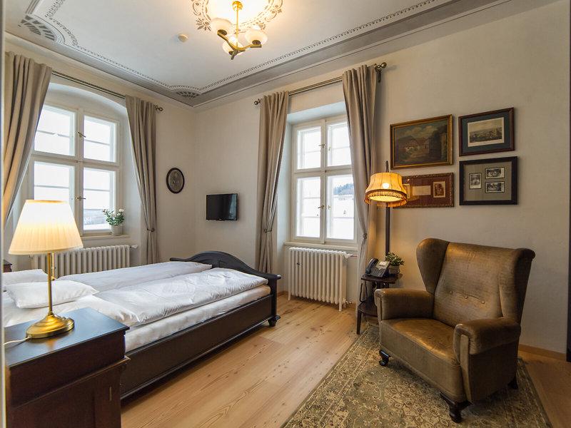 E06586B3BC2628205A5CFA6950DDF5AC