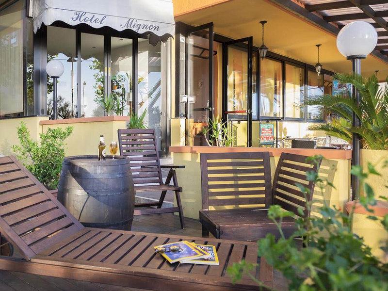 90C75AE0A24D5639AAF34D7E3ADC5612