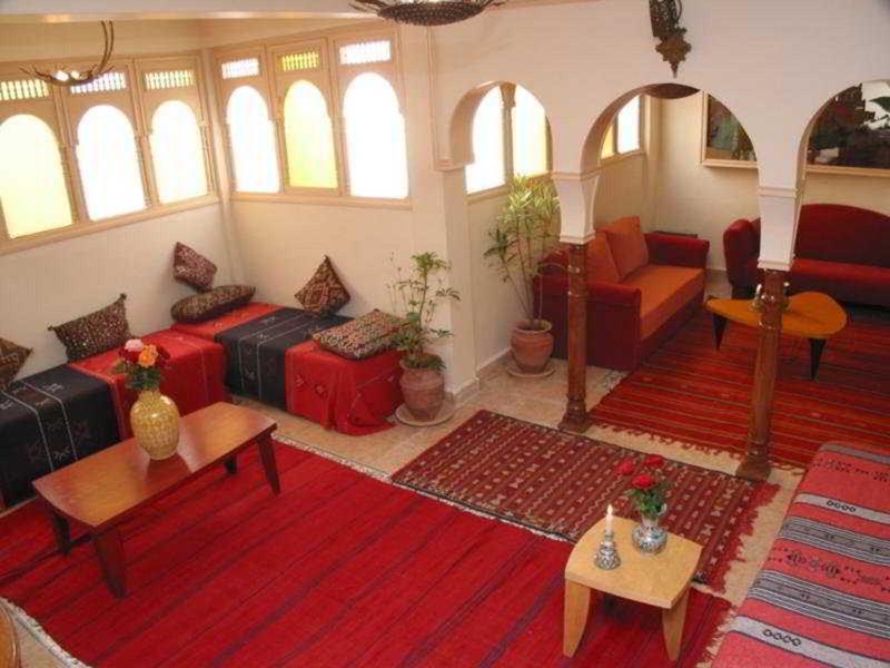 14EDAD71035B3D8EF4310C050BE1E20B