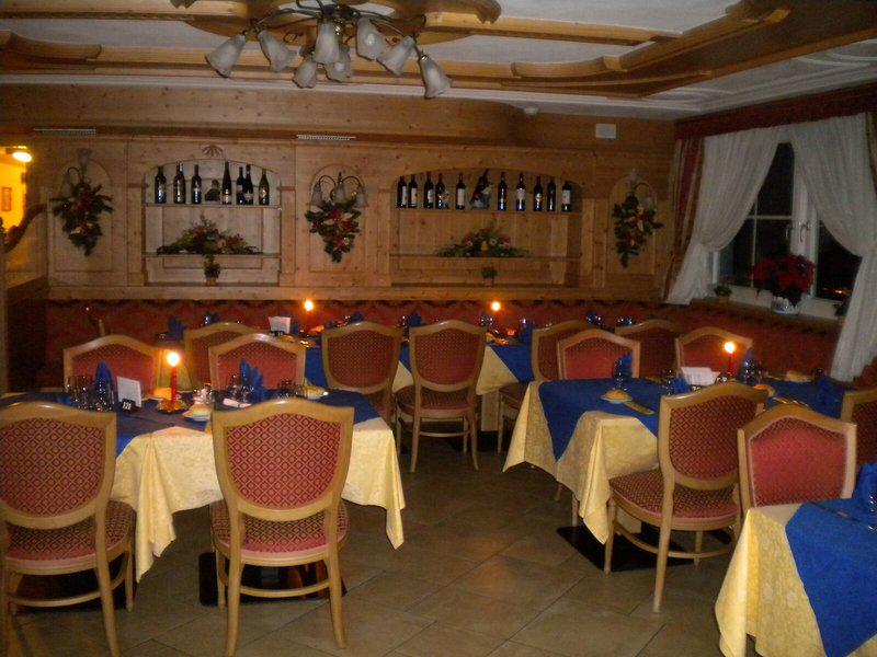 150B640F2B9D9AEF75E2DEBA52468C77