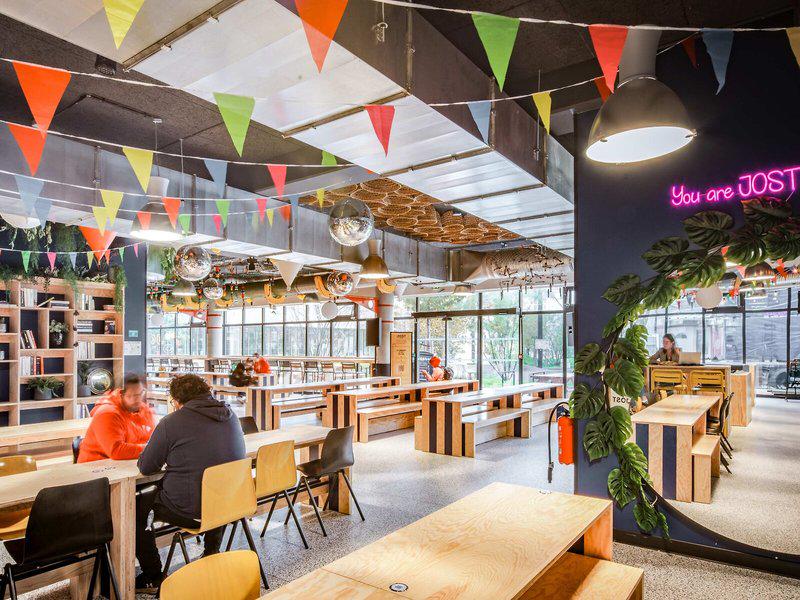 33E0678489D614DC03EBDA874576D3C5