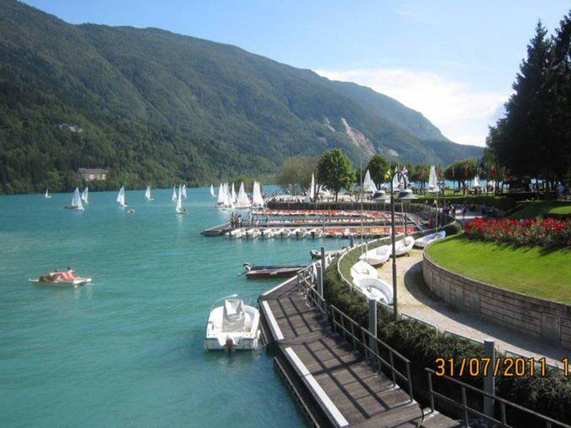 664831EAF6A07C211318F4A0303866AB