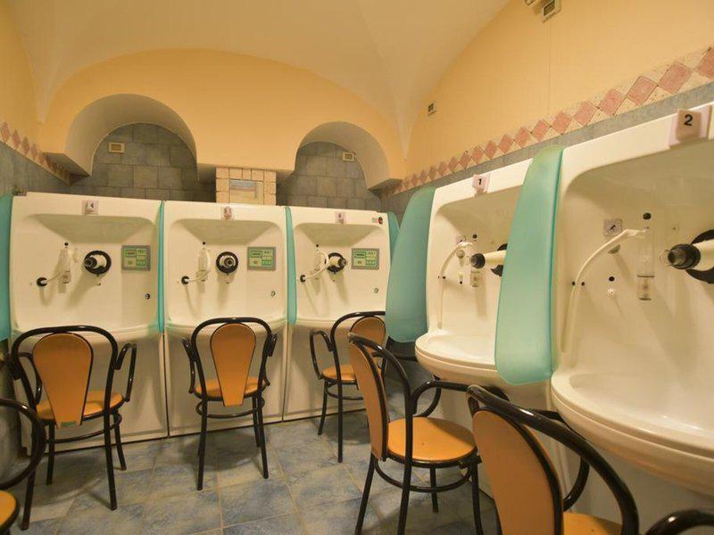 828F6C168F9F6865B87760074CFBDE7A