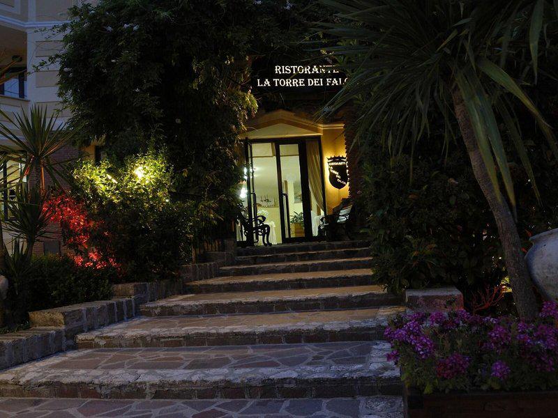 DD477B40B94CED26D697FB155D4550E4