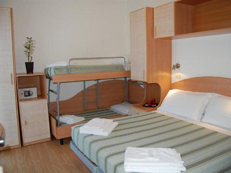 101168184BFF923468EA4FA3212278E9