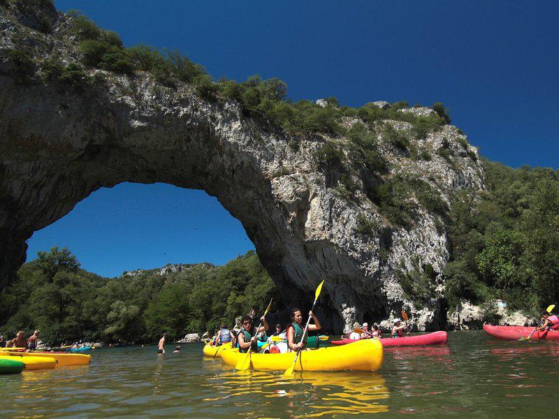 59C6E5C65D3BBD2028A04BEE6B86DB2E