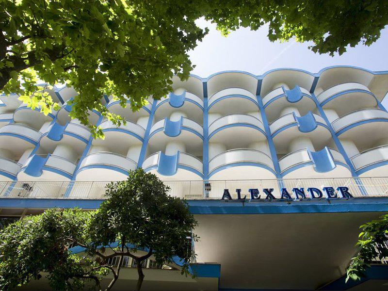 2B18E9D9AA91F9ADFAC6CCE51AD30956