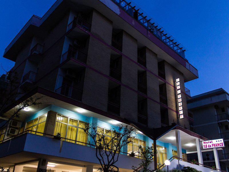 58E2A2738D66C99AB0422A9C17F24AC9