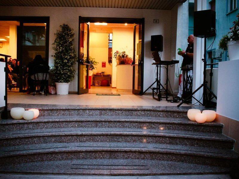 D2AB8A0FF798669835544CD9886B0E57