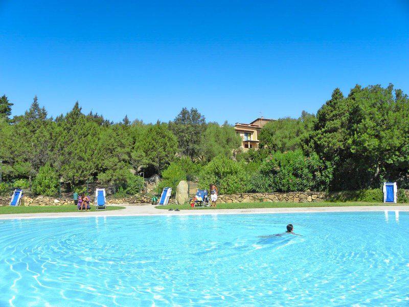 FE2AF958FD76A705370436375993C369