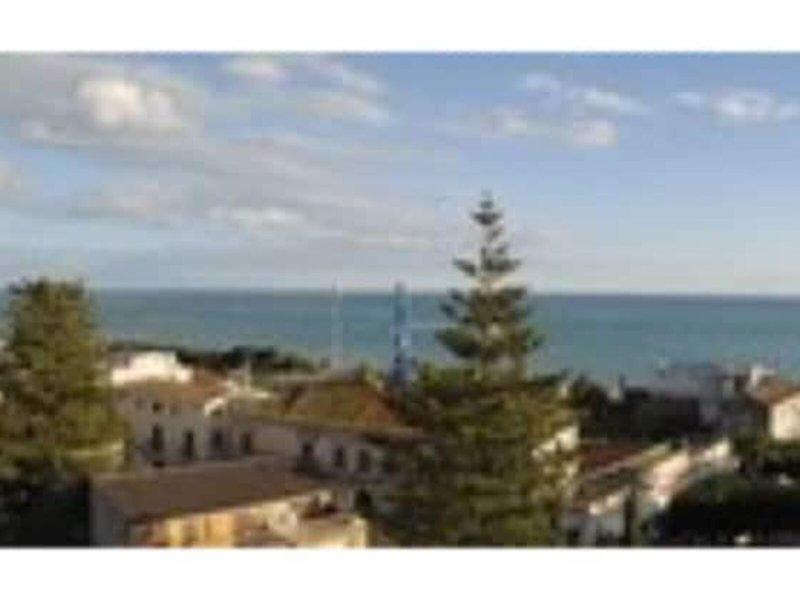 B8C70790A0CC1417C2C4946A84F7C993