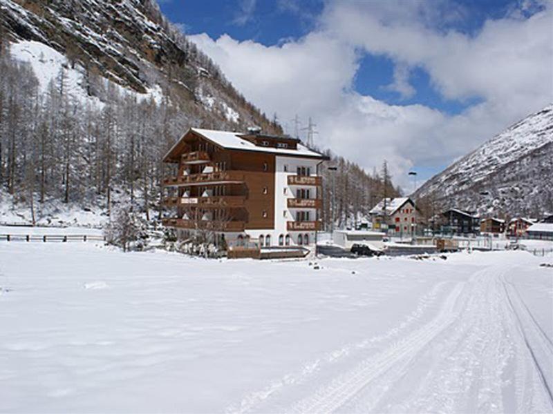 0DE313546064C265BF3352078E0ED728