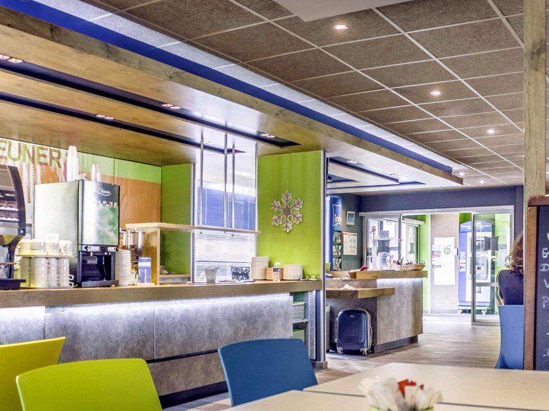 5C478F21ABDC8F57F9F3D7C6136ADE02