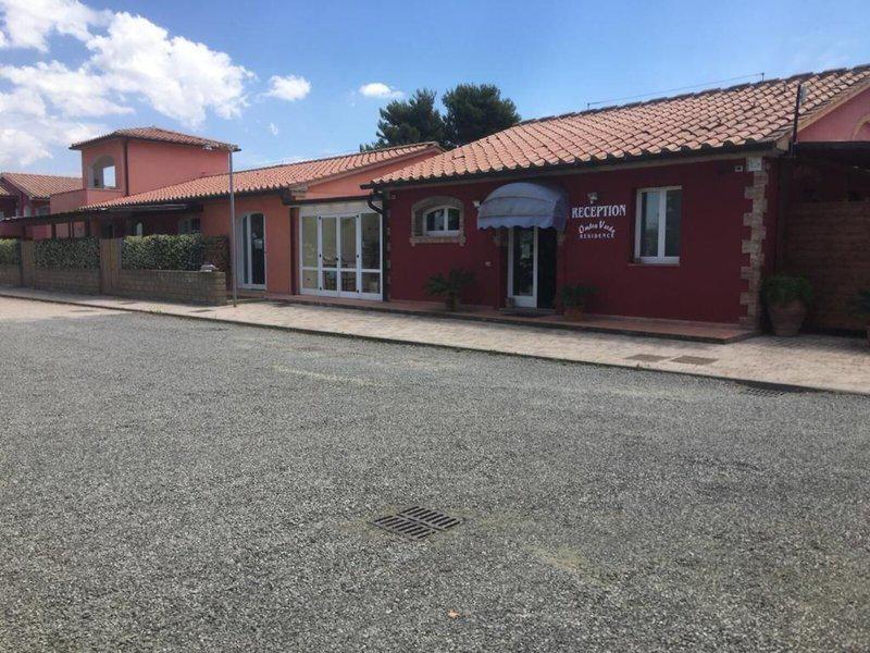 86D287E843A782D8DF1433ACF93B5A39